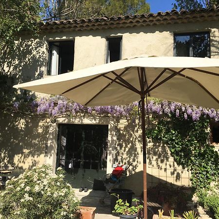 LʼIsle-sur-la-Sorgue Campagne Baudeloup B&B 외부 사진
