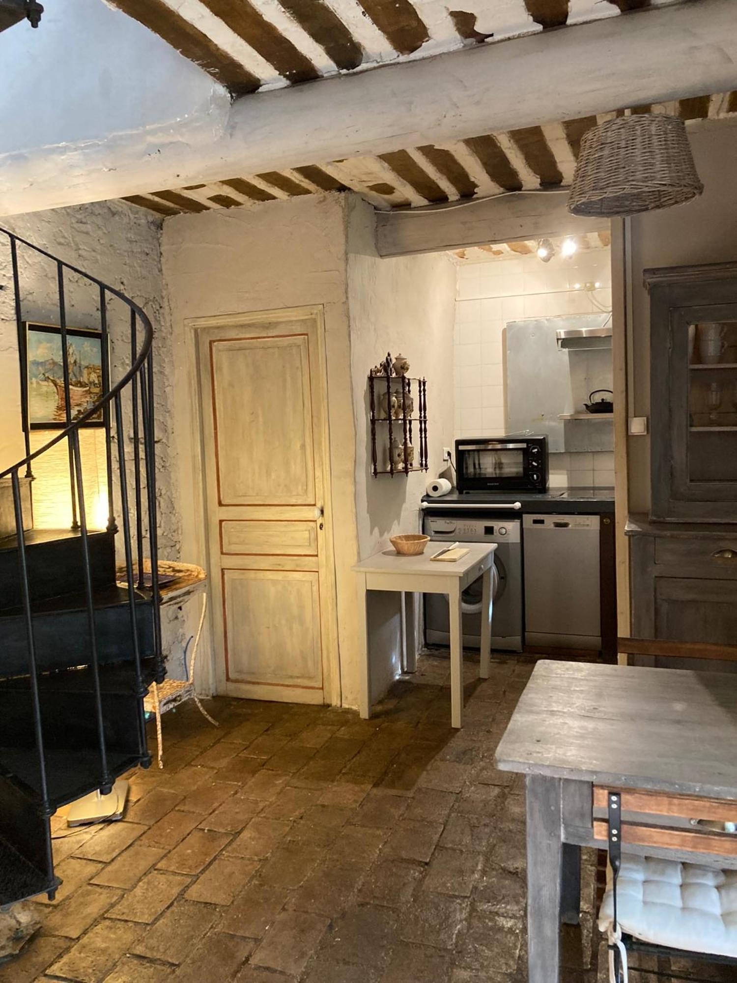 LʼIsle-sur-la-Sorgue Campagne Baudeloup B&B 외부 사진