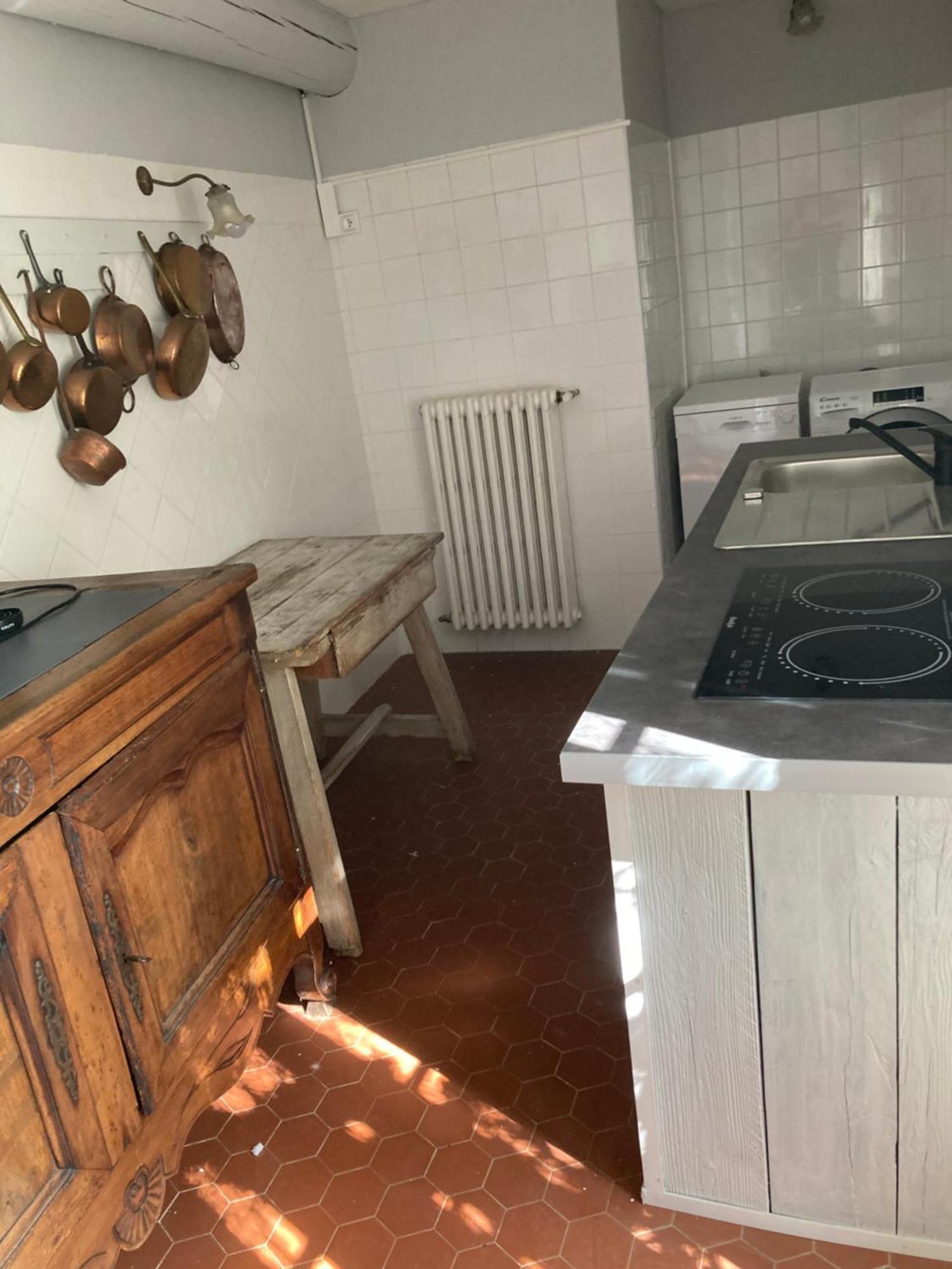 LʼIsle-sur-la-Sorgue Campagne Baudeloup B&B 외부 사진