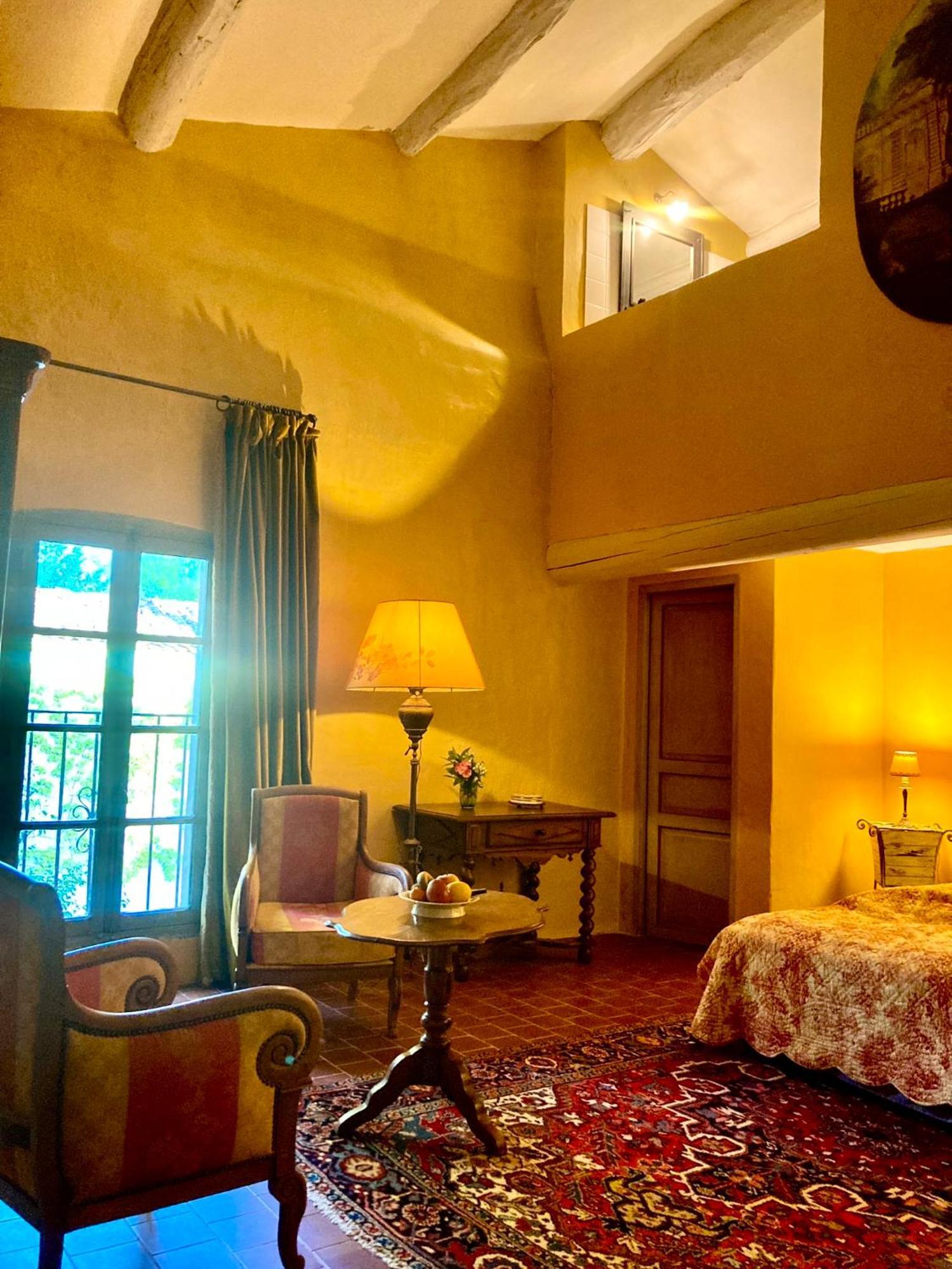 LʼIsle-sur-la-Sorgue Campagne Baudeloup B&B 외부 사진