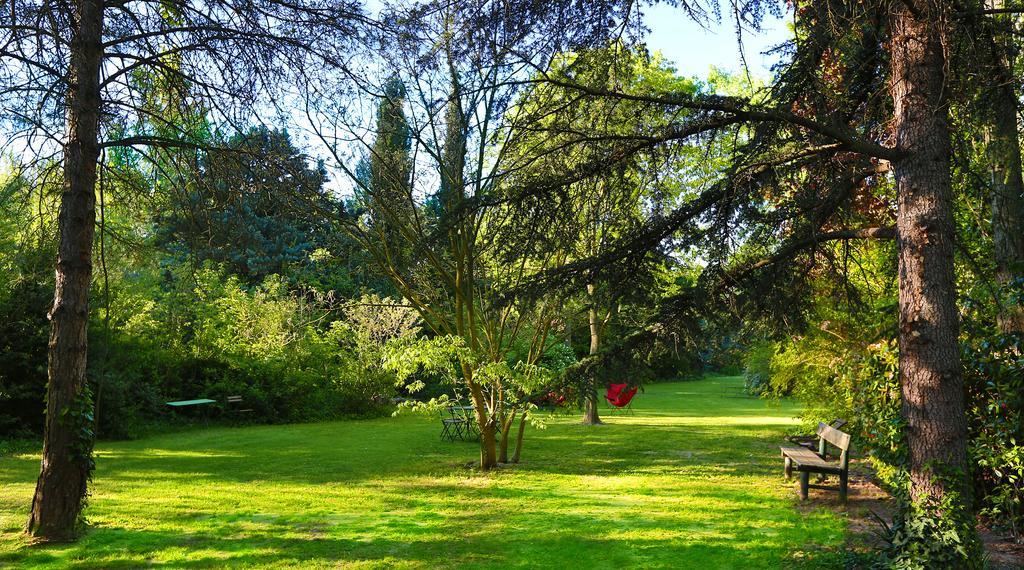 LʼIsle-sur-la-Sorgue Campagne Baudeloup B&B 외부 사진