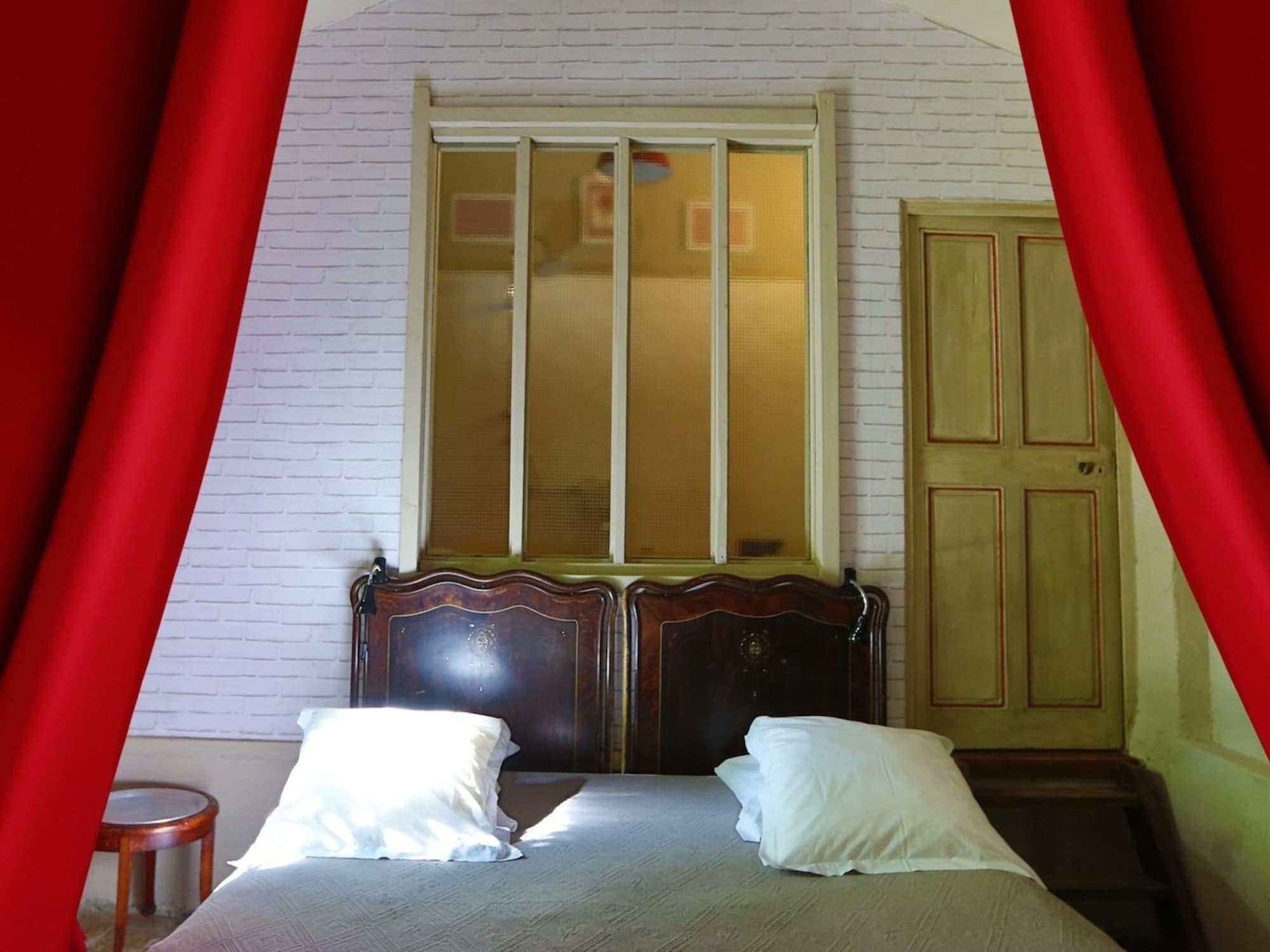 LʼIsle-sur-la-Sorgue Campagne Baudeloup B&B 외부 사진
